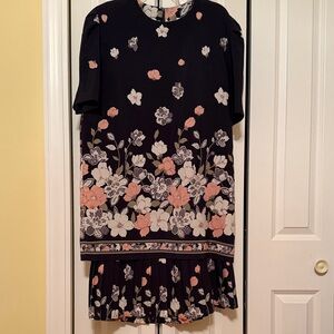 Vintage 80s 90s Kristy
Michaels Dress SZ 14 Navy Floral Pleated Bottom USA